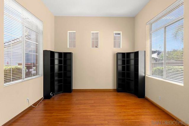 553 Golf Glen Dr, San Marcos, CA 92069