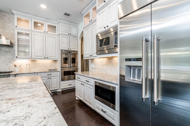 23414 Cannondale Loop, Montgomery, TX 77316