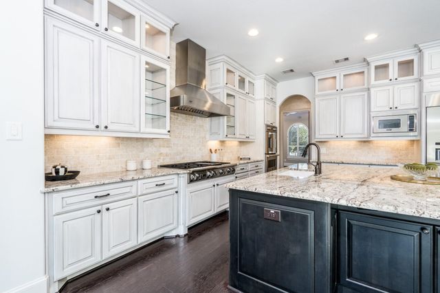 23414 Cannondale Loop, Montgomery, TX 77316