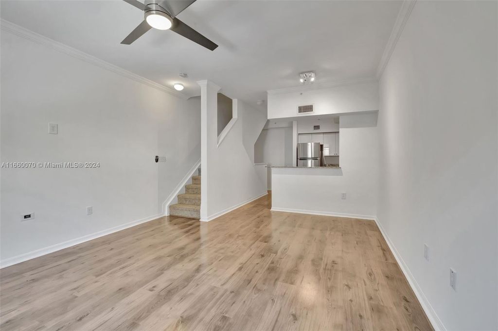 2965 NE 185th St 1509, Aventura, FL 33180