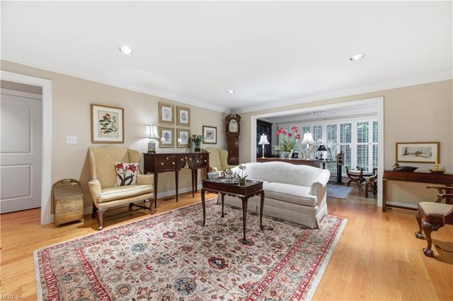 221 Woodmere Dr Unit B, Williamsburg, VA 23185