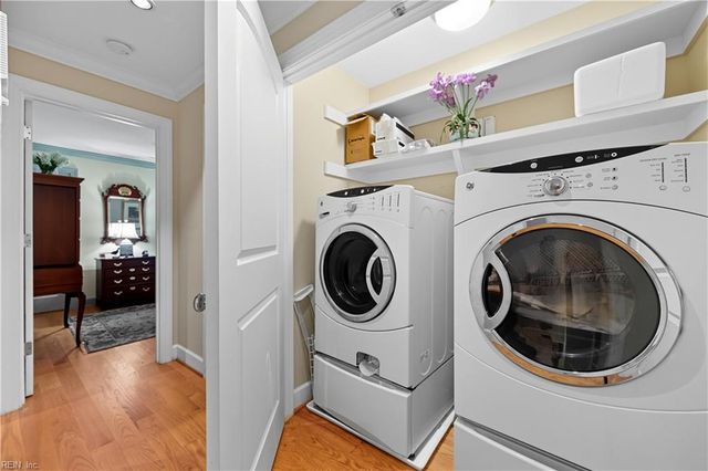 221 Woodmere Dr Unit B, Williamsburg, VA 23185