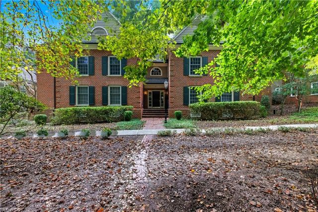 221 Woodmere Dr Unit B, Williamsburg, VA 23185