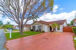 11307 SW 74th Ter, Miami, FL 33173