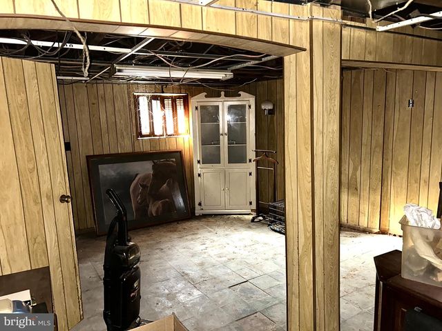 1218 N LONGWOOD ST, Baltimore, MD 21216