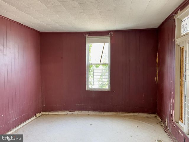 1218 N LONGWOOD ST, Baltimore, MD 21216