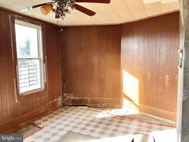 1218 N LONGWOOD ST, Baltimore, MD 21216