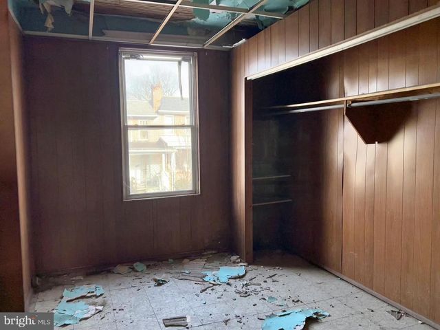 1218 N LONGWOOD ST, Baltimore, MD 21216