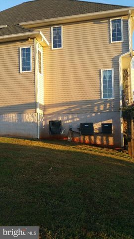 9471 LITTLE SKYLINE DR, Orange, VA 22960