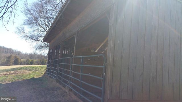 9471 LITTLE SKYLINE DR, Orange, VA 22960