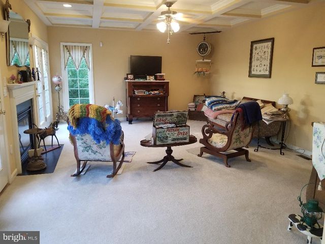 9471 LITTLE SKYLINE DR, Orange, VA 22960
