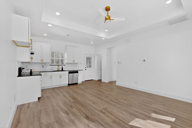 305 Garner Drive, Mabank, TX 75156