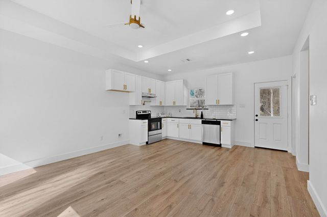 305 Garner Drive, Mabank, TX 75156