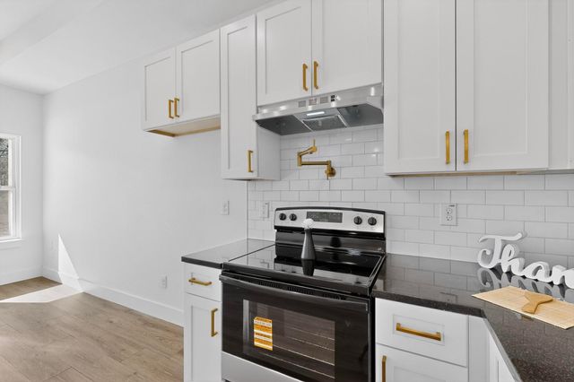 305 Garner Drive, Mabank, TX 75156