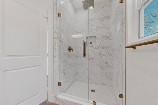 305 Garner Drive, Mabank, TX 75156