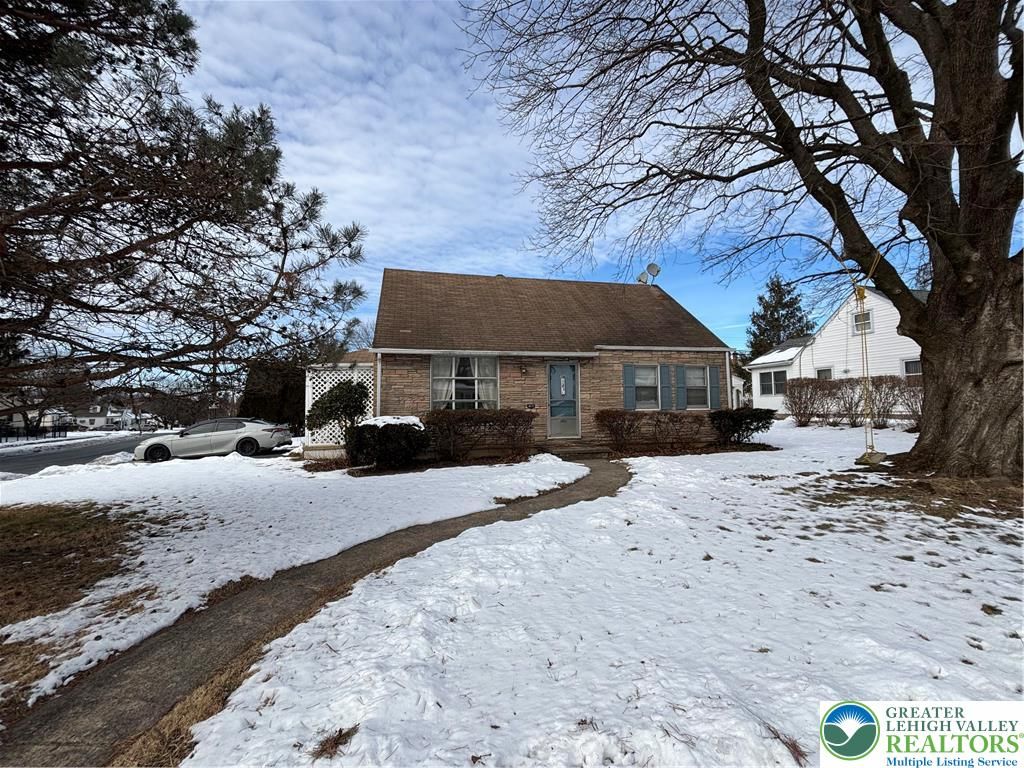 2677 West South Street, Allentown City, PA 18104