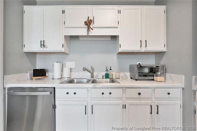 3412 Crosswinds Drive, Hope Mills, NC 28348