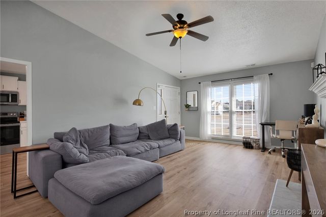 3412 Crosswinds Drive, Hope Mills, NC 28348