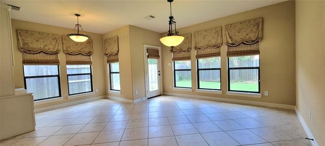 2498 Encino Avenue, League City, TX 77573