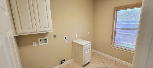2498 Encino Avenue, League City, TX 77573