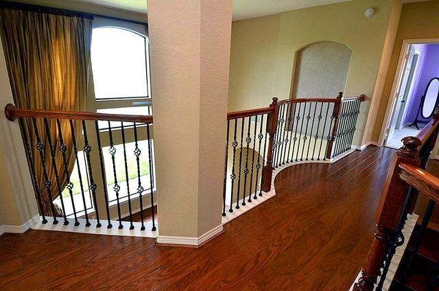2498 Encino Avenue, League City, TX 77573