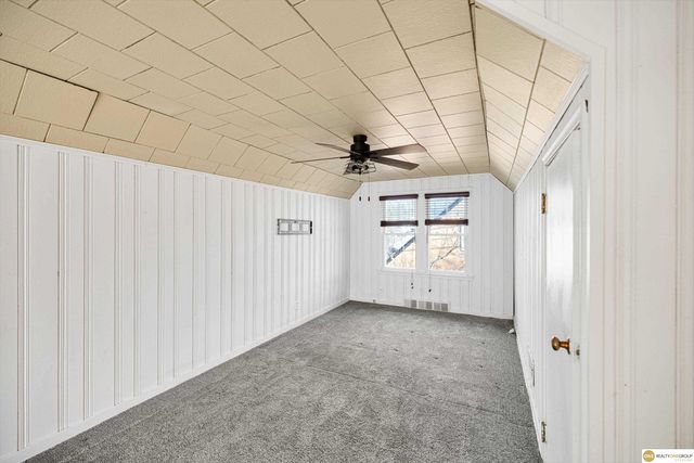 1705 N 49Th Street, Omaha, NE 68104