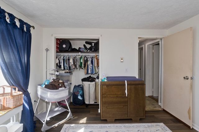 65 Hyde Ave, Springfield, MA 01107