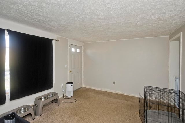 65 Hyde Ave, Springfield, MA 01107