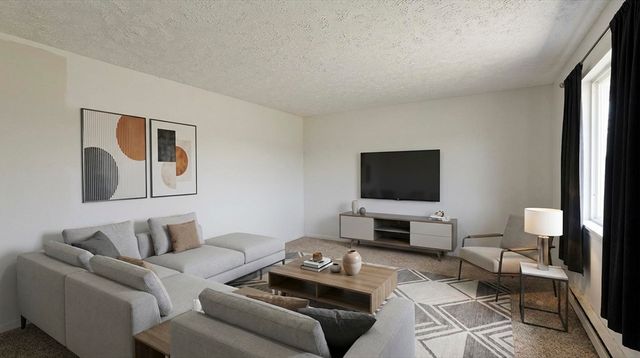 65 Hyde Ave, Springfield, MA 01107