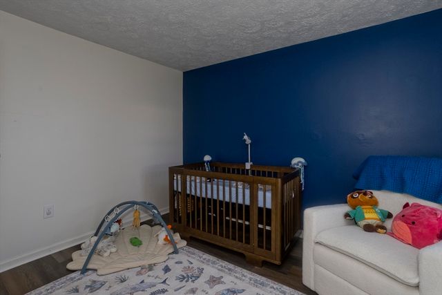 65 Hyde Ave, Springfield, MA 01107