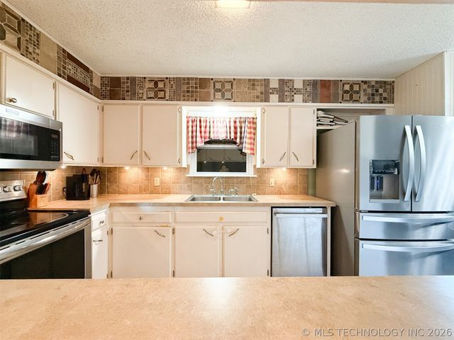 605 W Blair Avenue, Wilburton, OK 74578