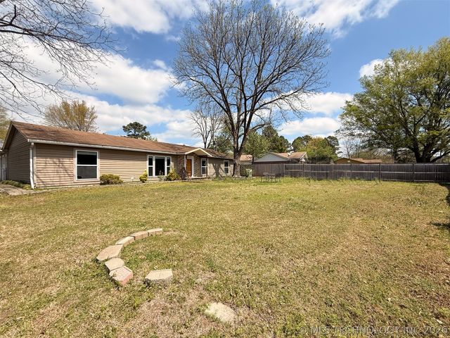 605 W Blair Avenue, Wilburton, OK 74578