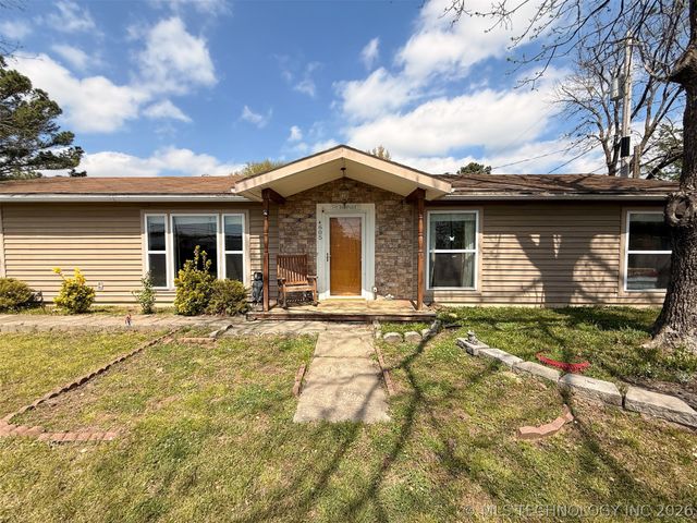 605 W Blair Avenue, Wilburton, OK 74578
