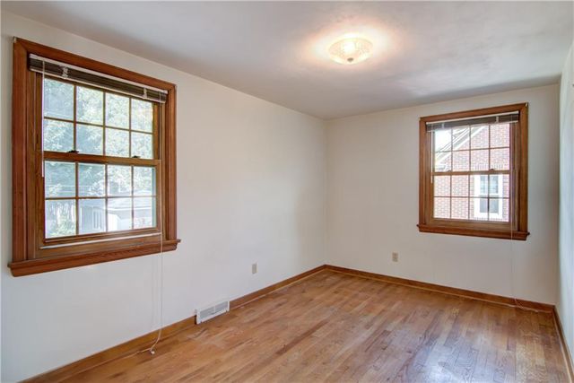 422 Roosevelt Avenue, Eau Claire, WI 54701