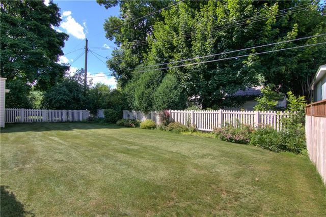 422 Roosevelt Avenue, Eau Claire, WI 54701