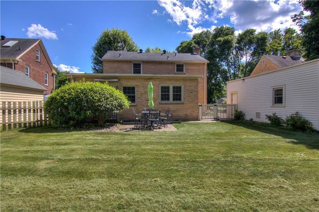 422 Roosevelt Avenue, Eau Claire, WI 54701