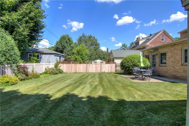 422 Roosevelt Avenue, Eau Claire, WI 54701