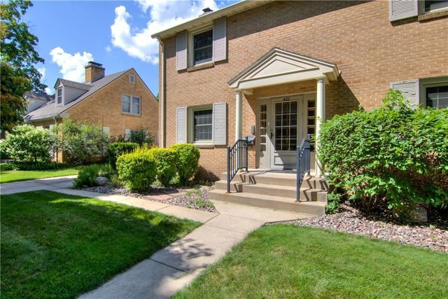 422 Roosevelt Avenue, Eau Claire, WI 54701