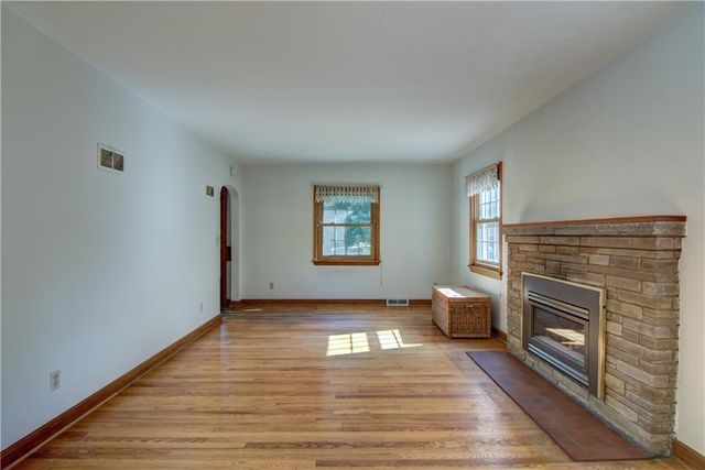 422 Roosevelt Avenue, Eau Claire, WI 54701