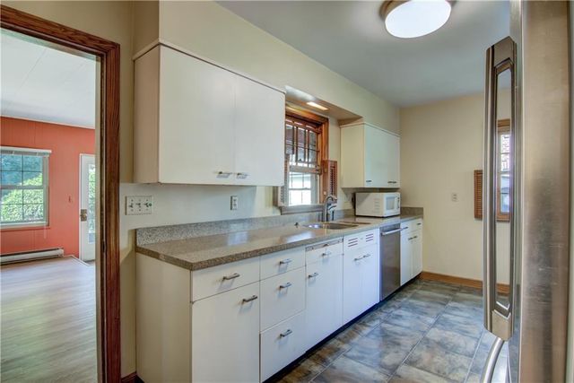 422 Roosevelt Avenue, Eau Claire, WI 54701