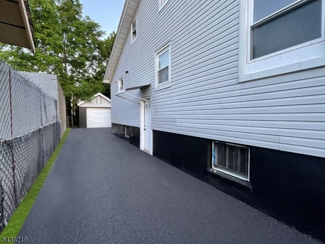 258 Isabella Ave, Irvington Twp., NJ 07111