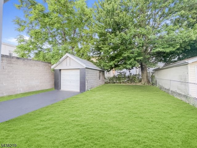 258 Isabella Ave, Irvington Twp., NJ 07111