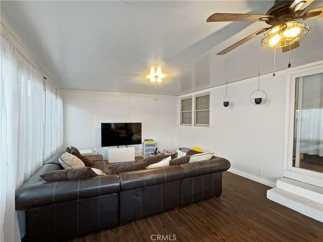 5932 Oliva Avenue, Lakewood, CA 90712