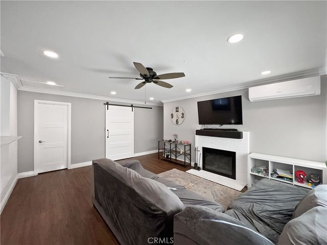 5932 Oliva Avenue, Lakewood, CA 90712