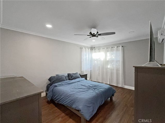 5932 Oliva Avenue, Lakewood, CA 90712