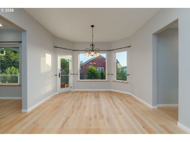 557 Shearwater Cir, Bandon, OR 97411