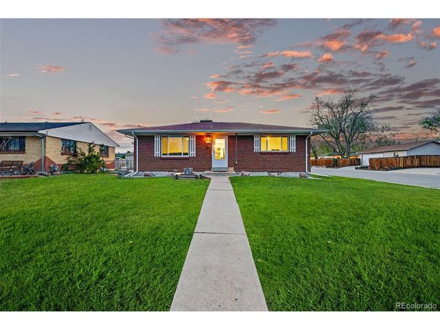1601 S Patton Ct, Denver, CO 80219