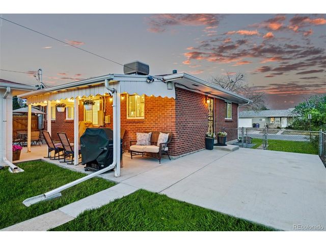 1601 S Patton Ct, Denver, CO 80219