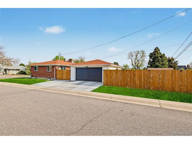 1601 S Patton Ct, Denver, CO 80219