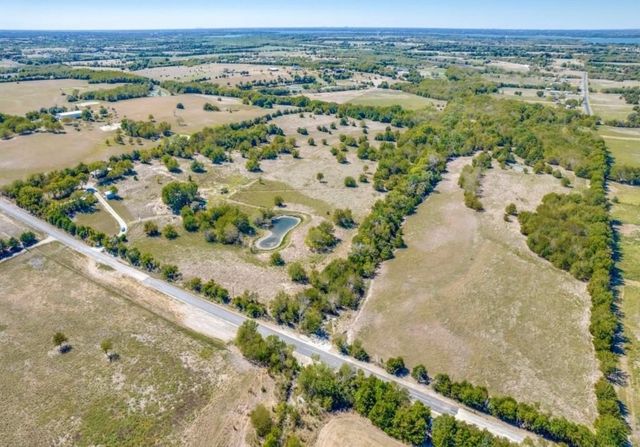 1650 County Road 609, Farmersville, TX 75442